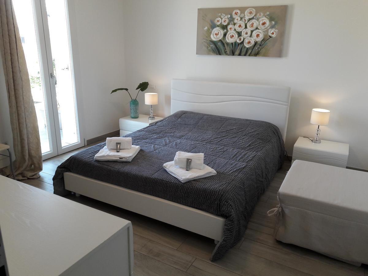 Villaggio Esmera Desenzano del Garda Exterior foto